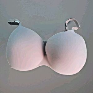 Maidenform WomenSeamless Push-Up Bra 40DD Lightly Padded Comfort  Underwire Nude